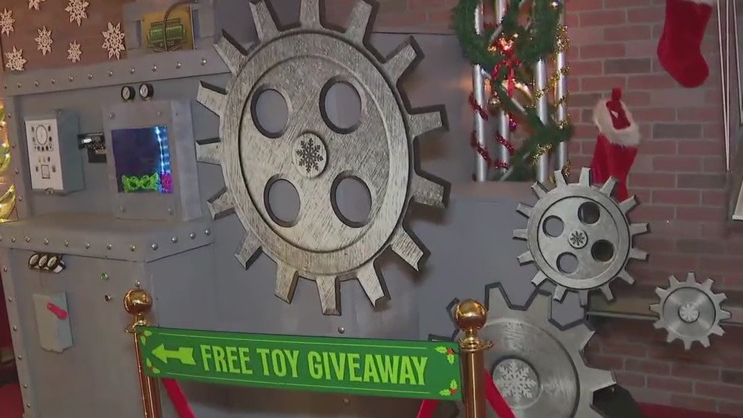 Austin's Trail of Lights: Santa's Workshop
