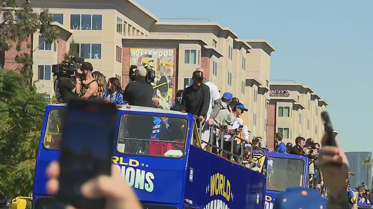 Thousands of fans celebrate the Rams Super Bowl victory