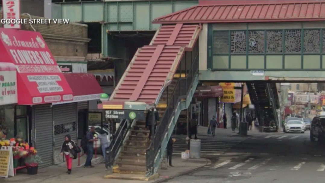 Severed leg in NYC subway mystery
