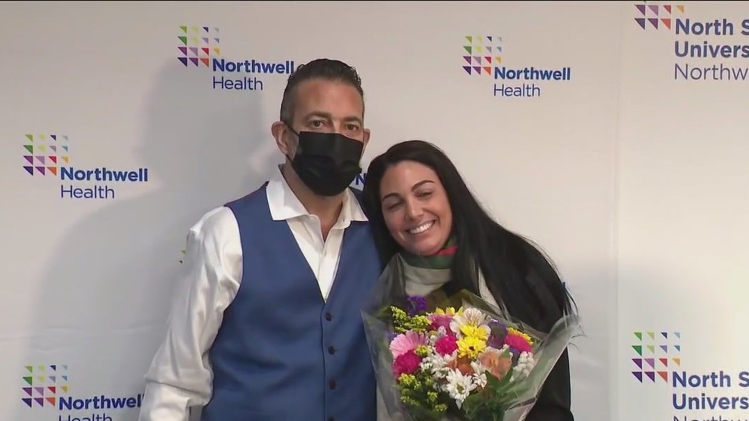 Daughter donates kidney to save father