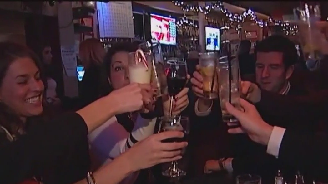 How to avoid holiday gathering hiccups