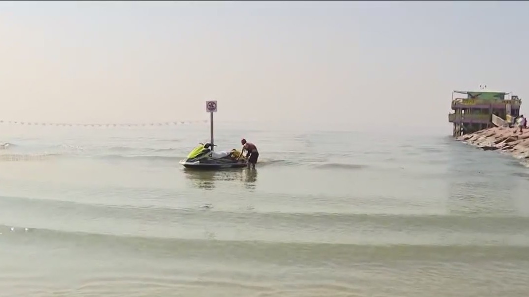 Beach safety tips for Memorial Day weekend in Galveston