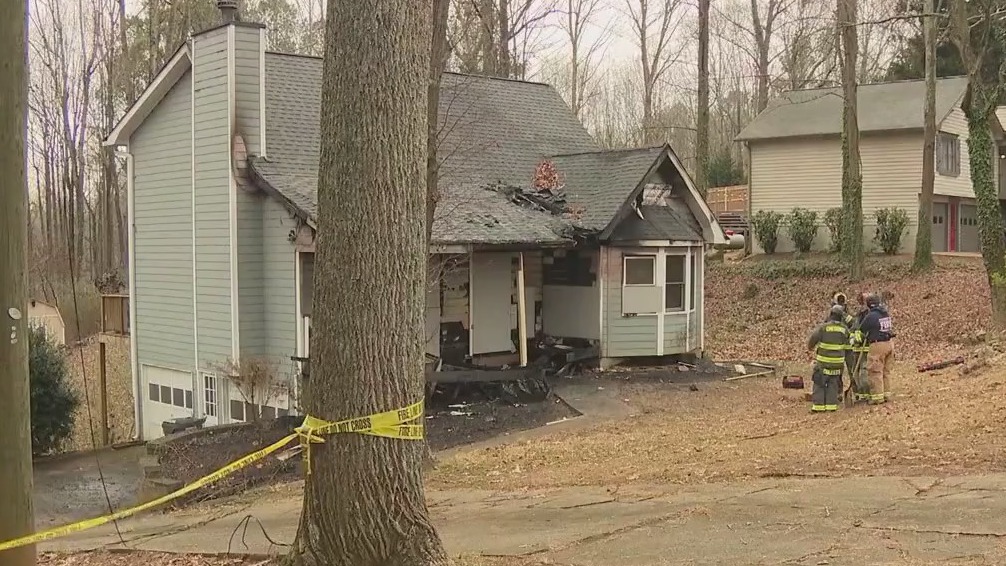 Woman dies after house fire in Cherokee County