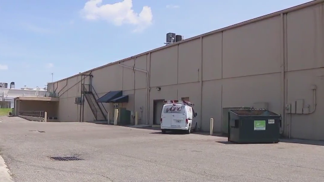 Baby's body found in dumpster behind Lakeland gym