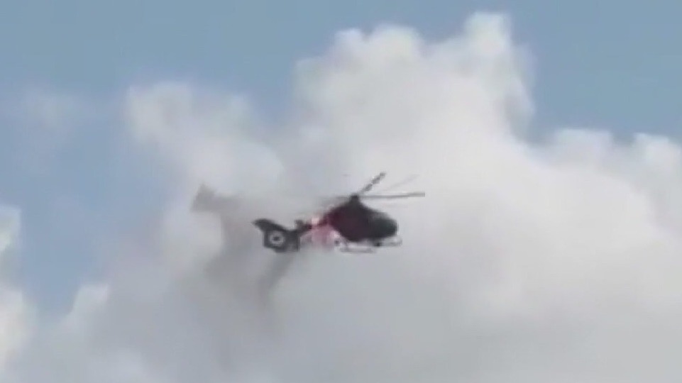 Video shows moment helicopter crashes in Florida leaving 2 dead