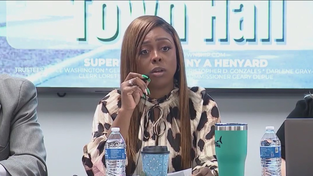 'Illegal in so many ways': Dolton mayor's salary maneuver raises eyebrows