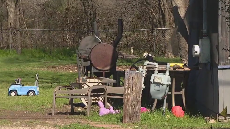 Italy, Texas Murders: Counselors on hand for students after killing of 3 children
