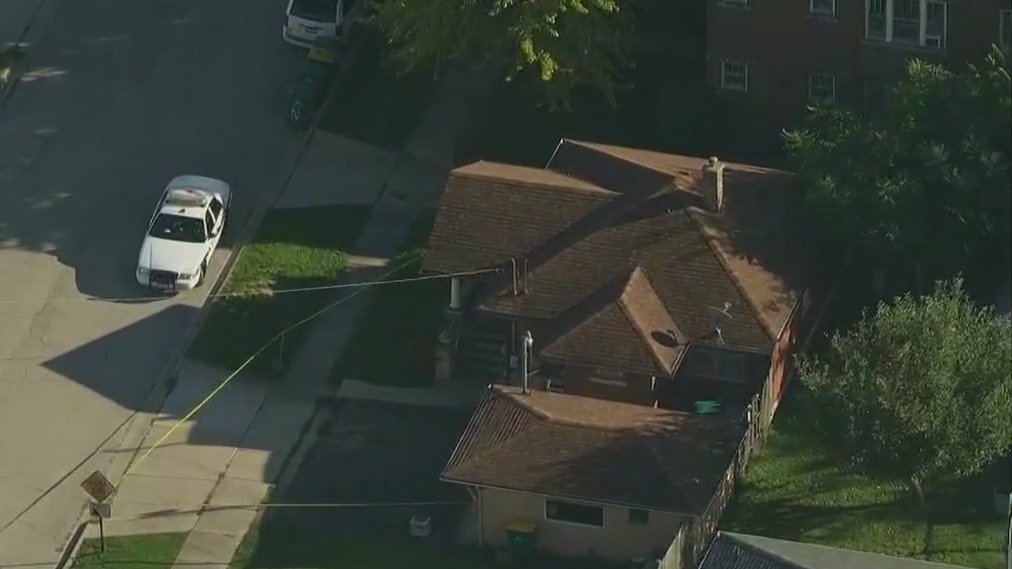 Joliet man arrested after girlfriend's child shoots self in face with unsecured gun