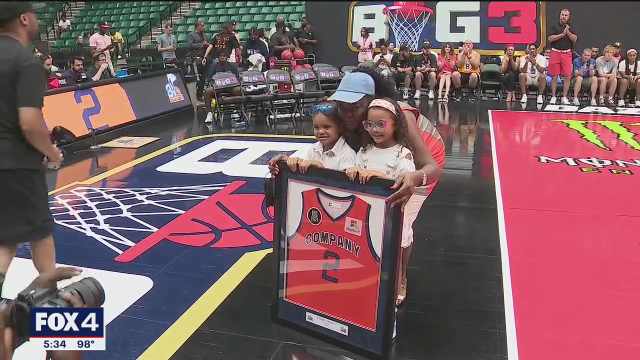 Andre Emmett remembered with jersey retirement by BIG3