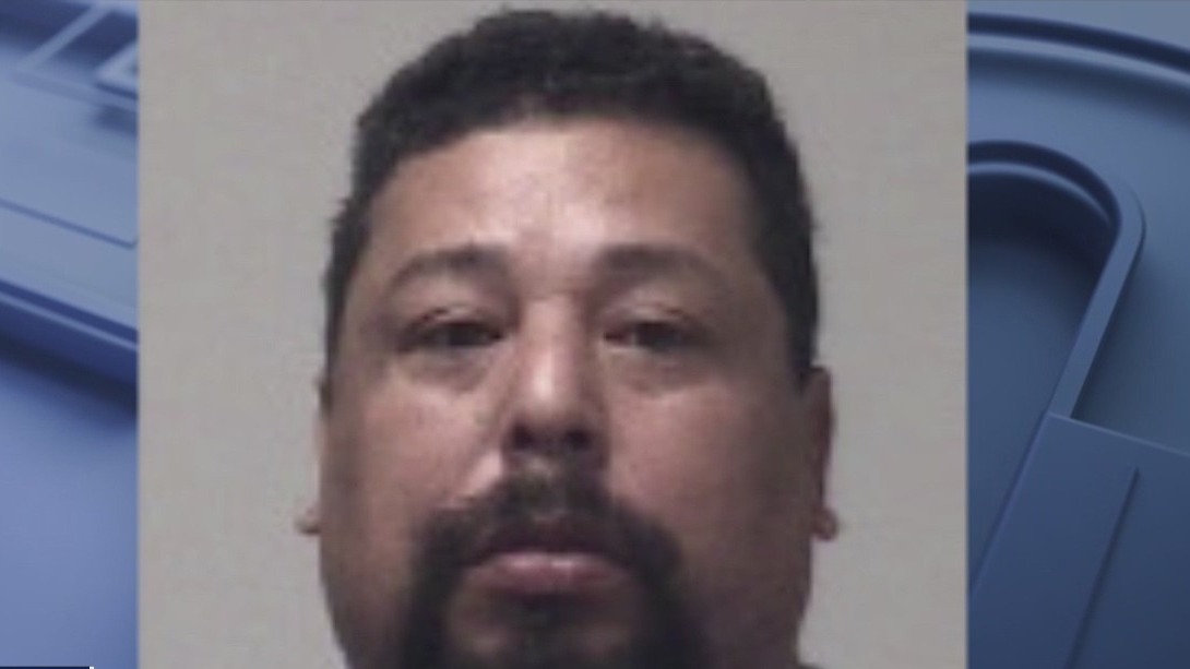 Man arrested for DUI after crashing head-on into deputy