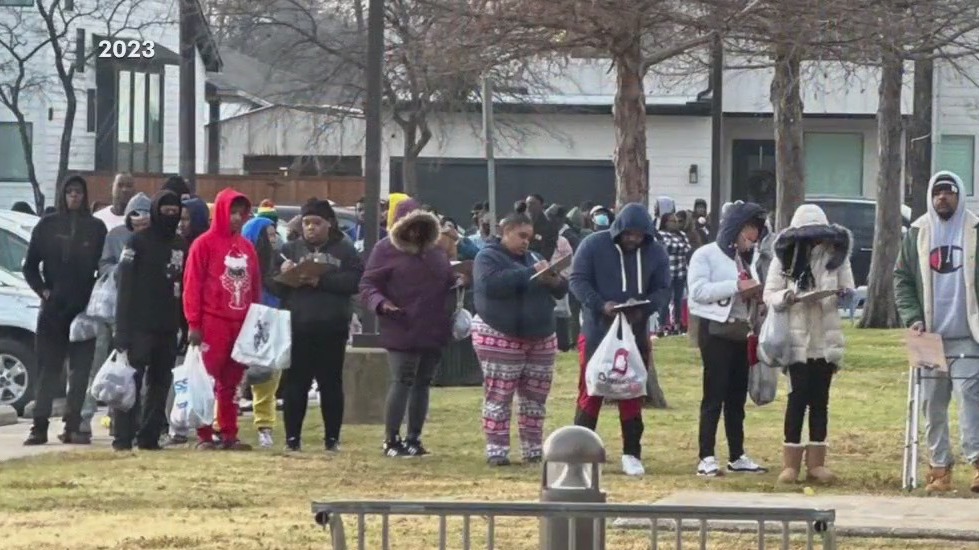 Dallas court dismissing warrants for blankets