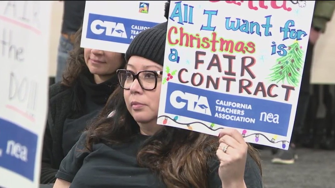 Frustrated teachers pack Pleasanton school board meeting