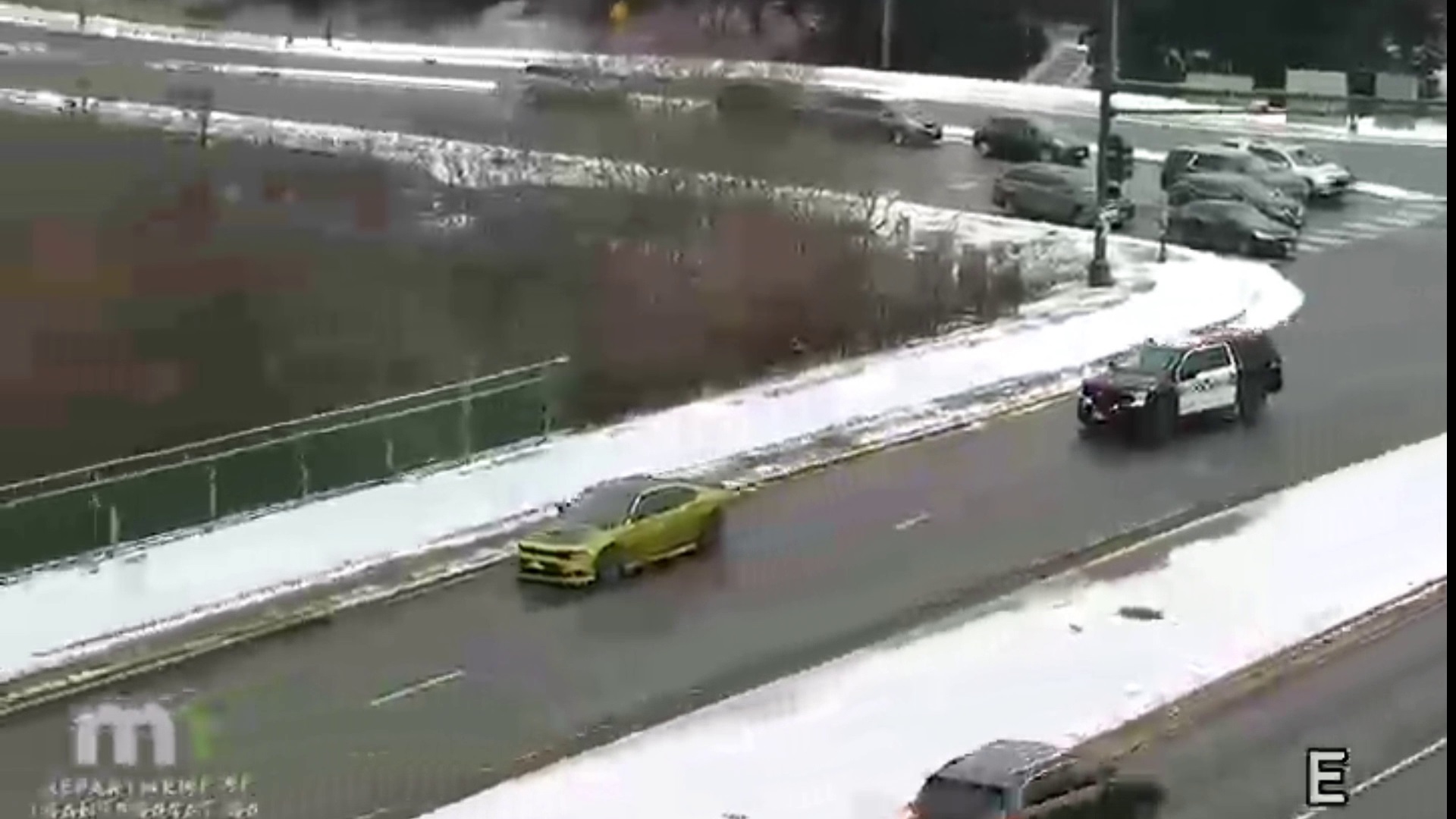 Stolen vehicle chase ends in crash in EP