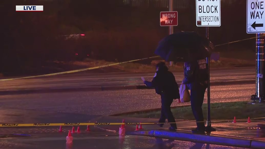 Four people wounded after gunman fires dozens of shots overnight in the South Loop