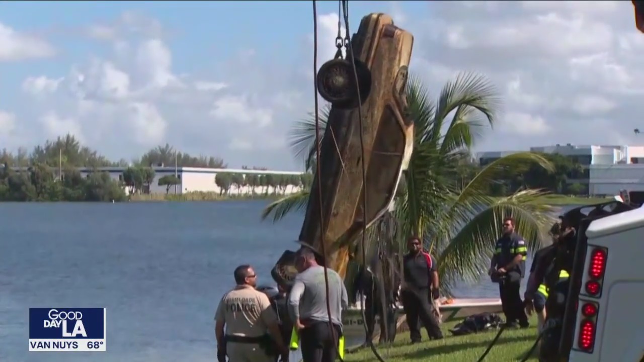 About 30 vehicles were found submerged in Florida lake