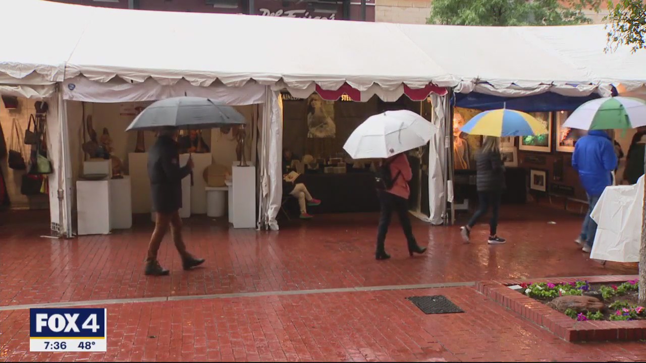 Main Street Arts Fest goes on despite weather