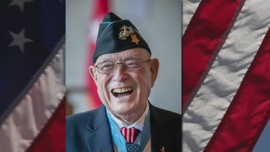 Last Medal of Honor recipient from WWII will lie in honor at US Capitol