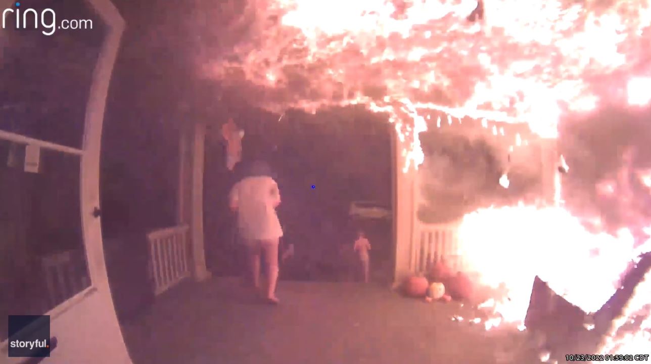 Driver takes wrong turn, saves 4 people from house fire