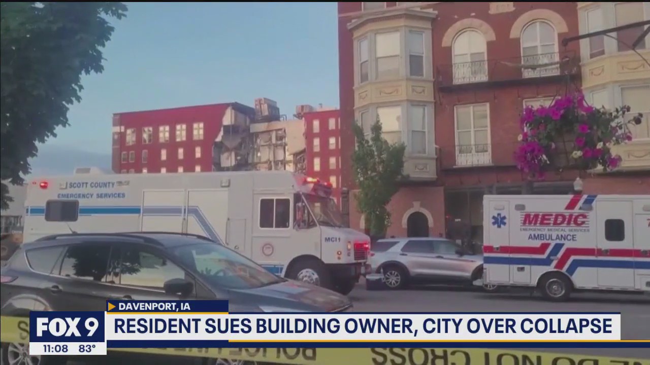 Iowa building collapse: Residents sue owner