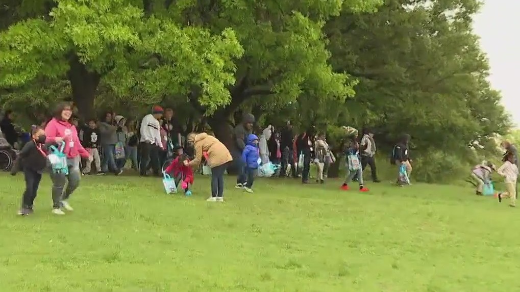 Dallas ISD holds annual "Beeping Egg Hunt" for visually-impaired students