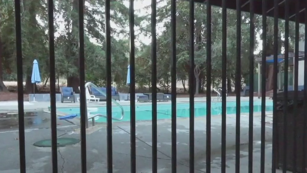 2 children in East Bay nearly drown in pools