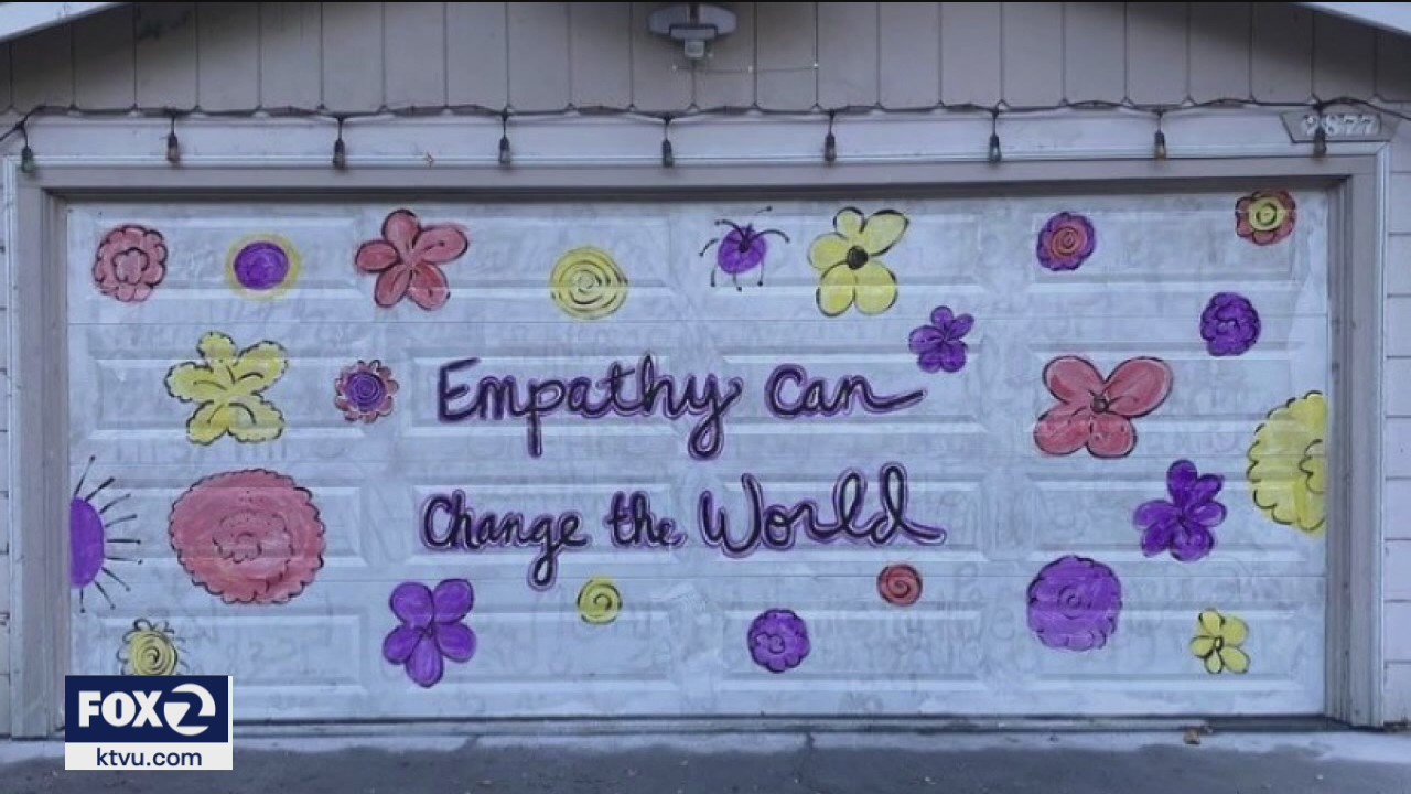 Mother. daughter share messages of hope in creative way