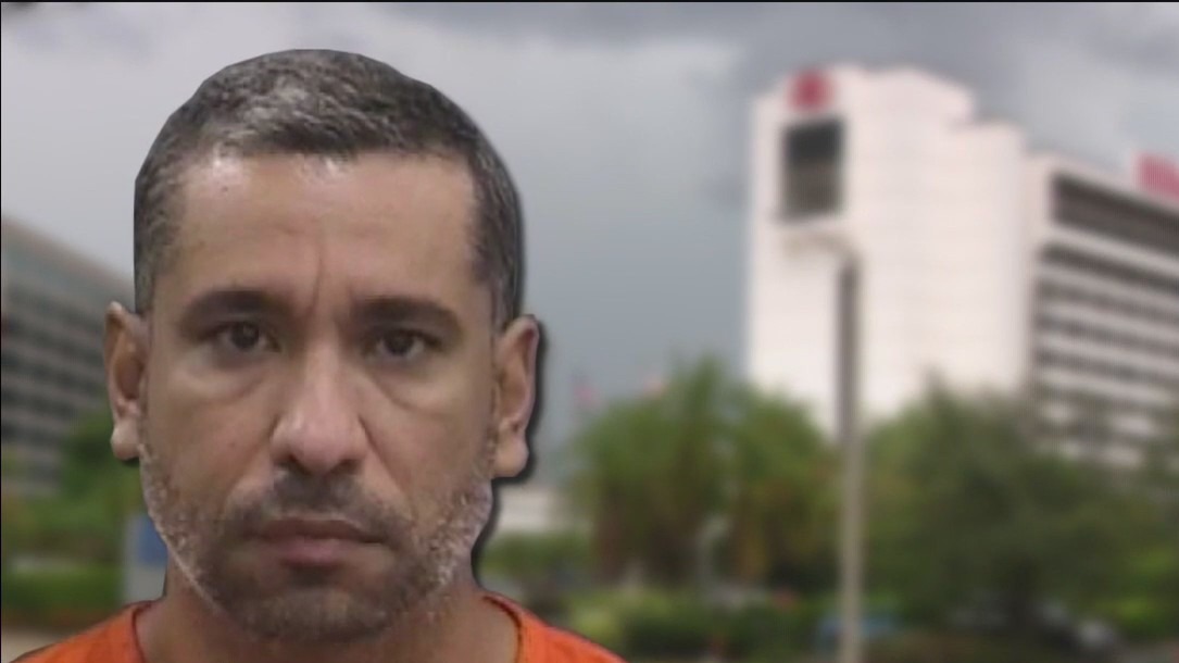 Suspected cop impersonator appears in court