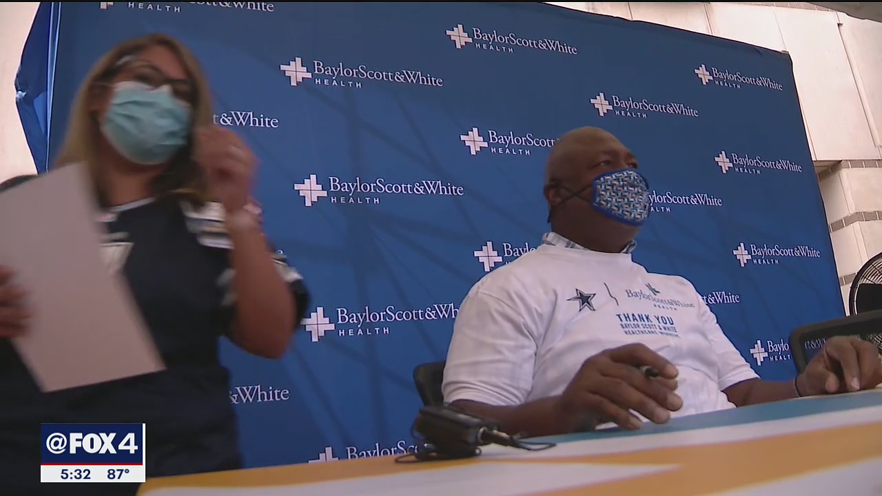 Cowboys, Charles Haley honor North Texas health care workers