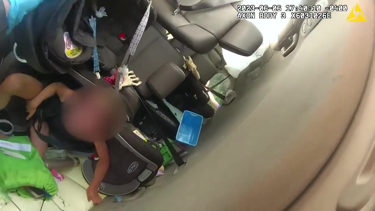 Body camera video: HCSO deputy rescues mom, 5 kids