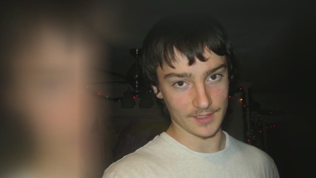 Man acquitted of murder because of insanity escapes hospital