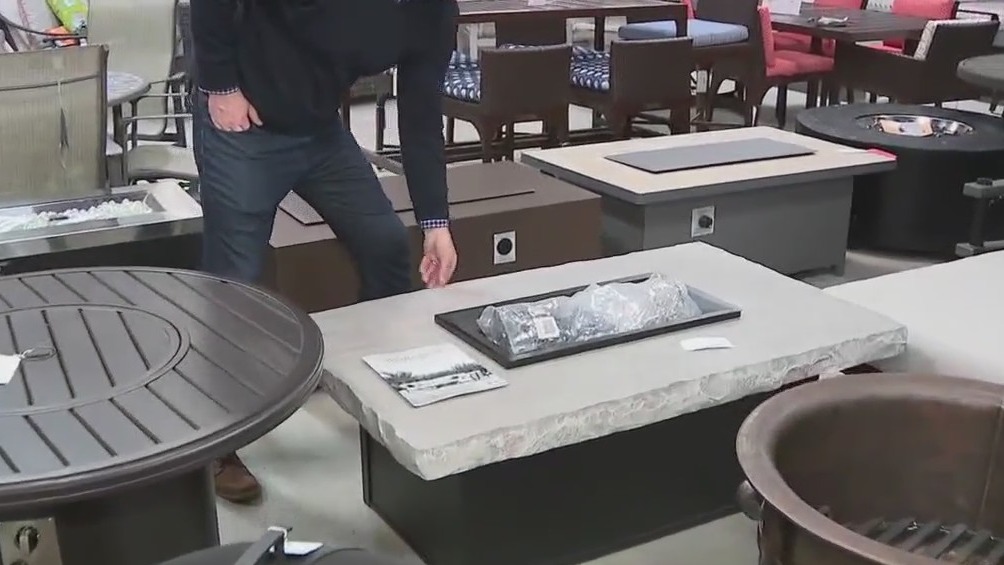 Looking for an outdoor wood or gas fire pit?