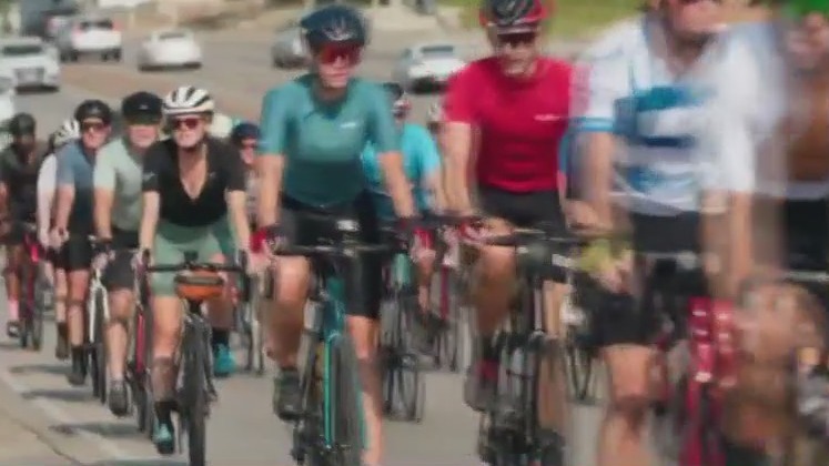 Breakfast Club builds community around bikes