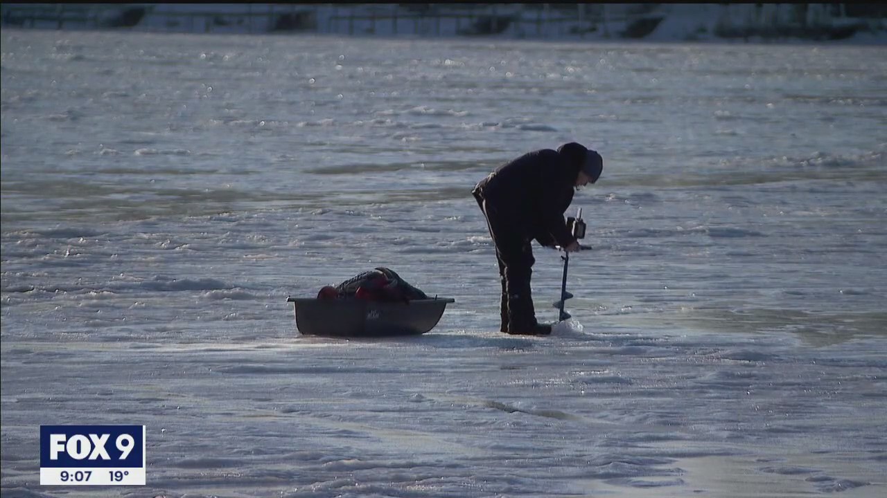 Ice house slowly sinking through thin ice into Prior Lake, Prior Lake News