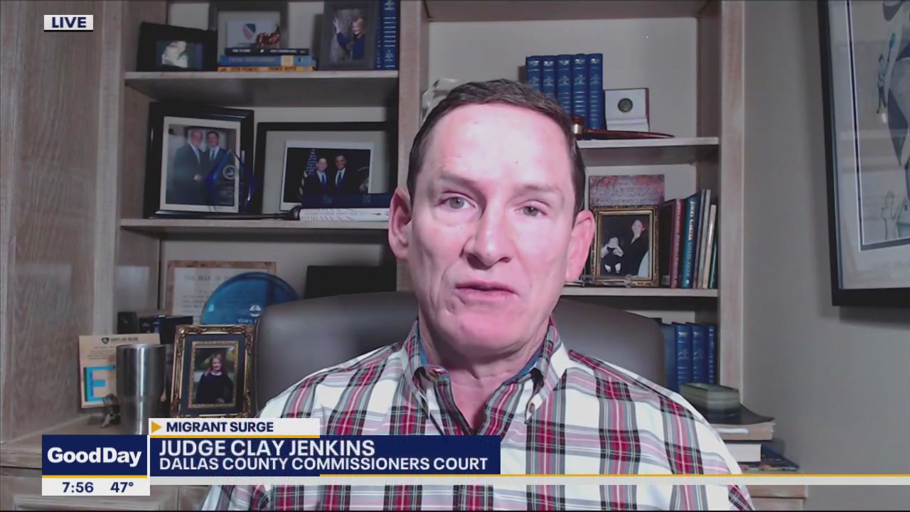 Clay Jenkins discusses plan to bus migrants to Dallas