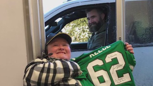Jason Kelce gifts favorite McDonald's employee a jersey