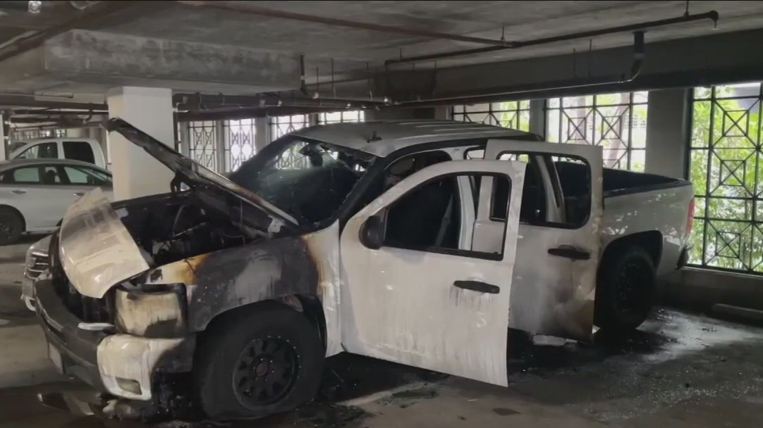 5 cars set on fire in Long Beach in 2 weeks