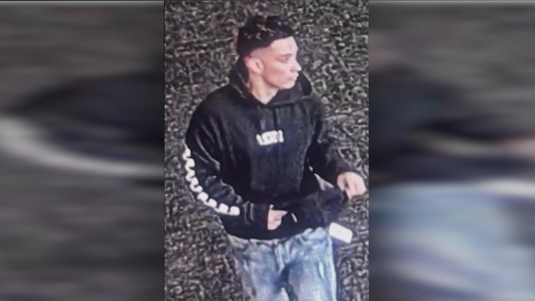 Elderly man robbed in Ventura