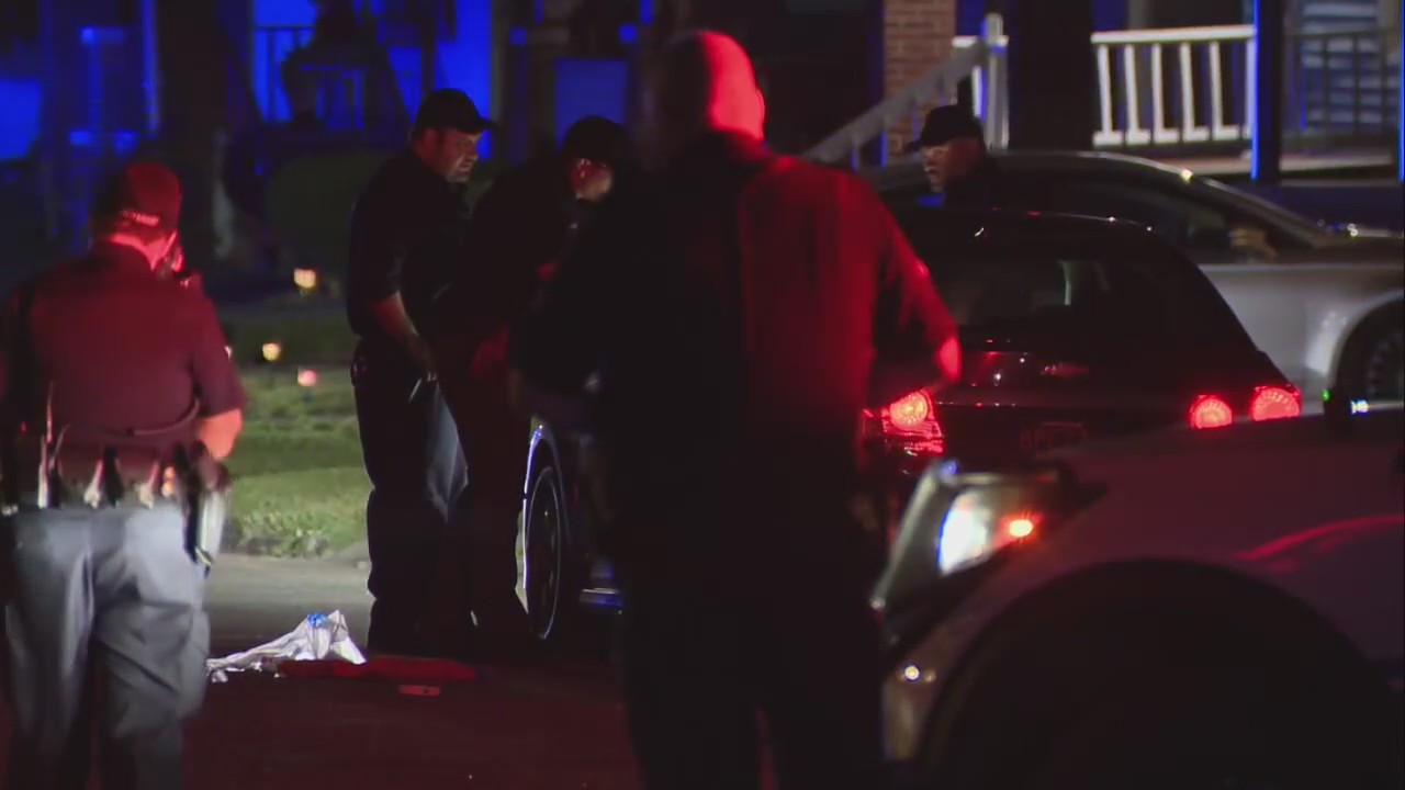 Two dozen shot in Detroit on Father's Day weekend