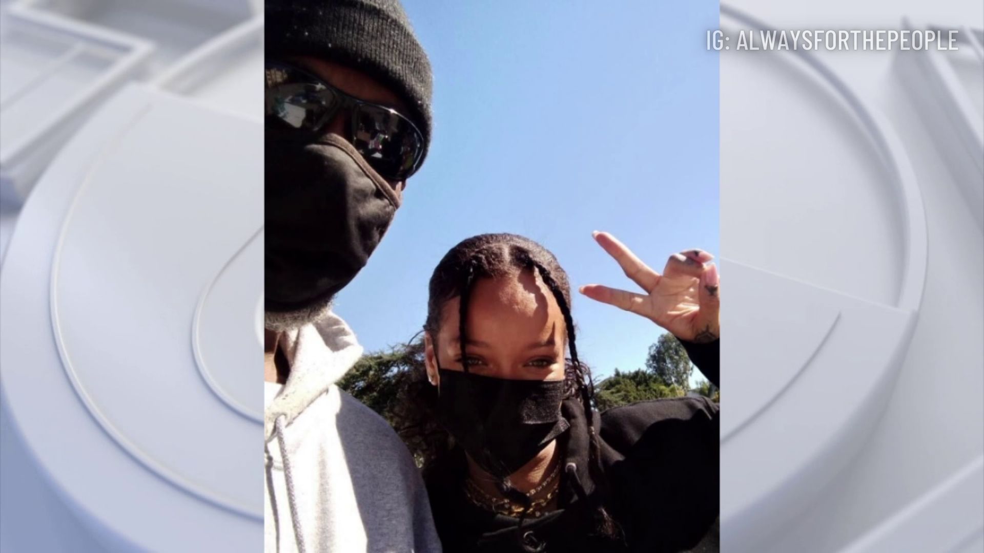 Rihanna surprises homeless vets in West Los Angeles