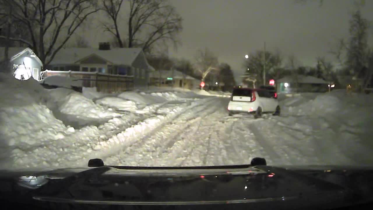 Minneapolis weather: Side streets remain messy