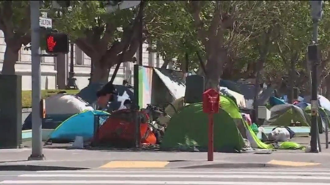 Homeless encampment ban bipartisan bill floated in California