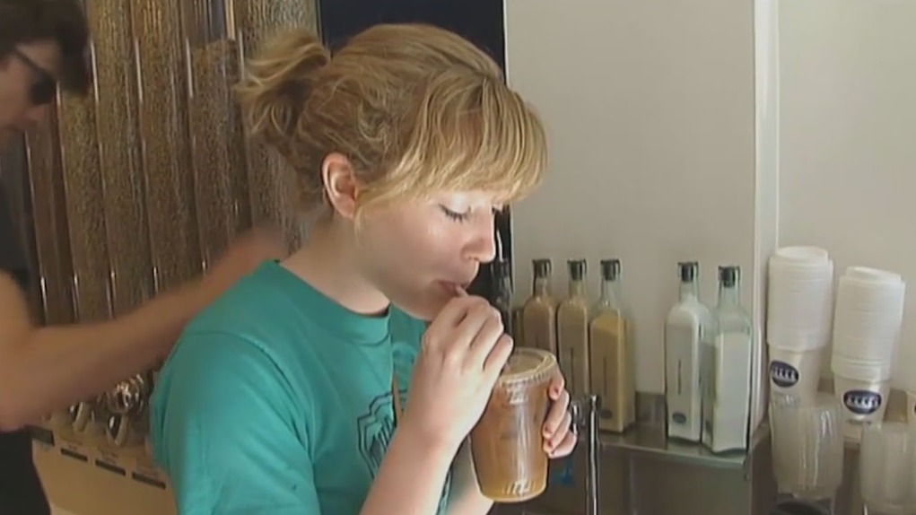 Coffee chains see surge in cold drinks