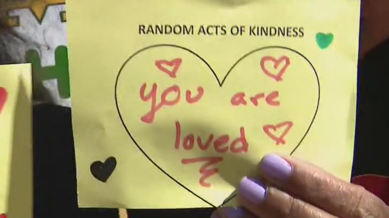 Students in ‘Heart Club’ at Mira Costa High School spreading kindness in the community
