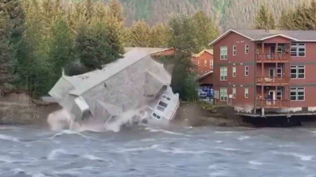 Alaska house collapses