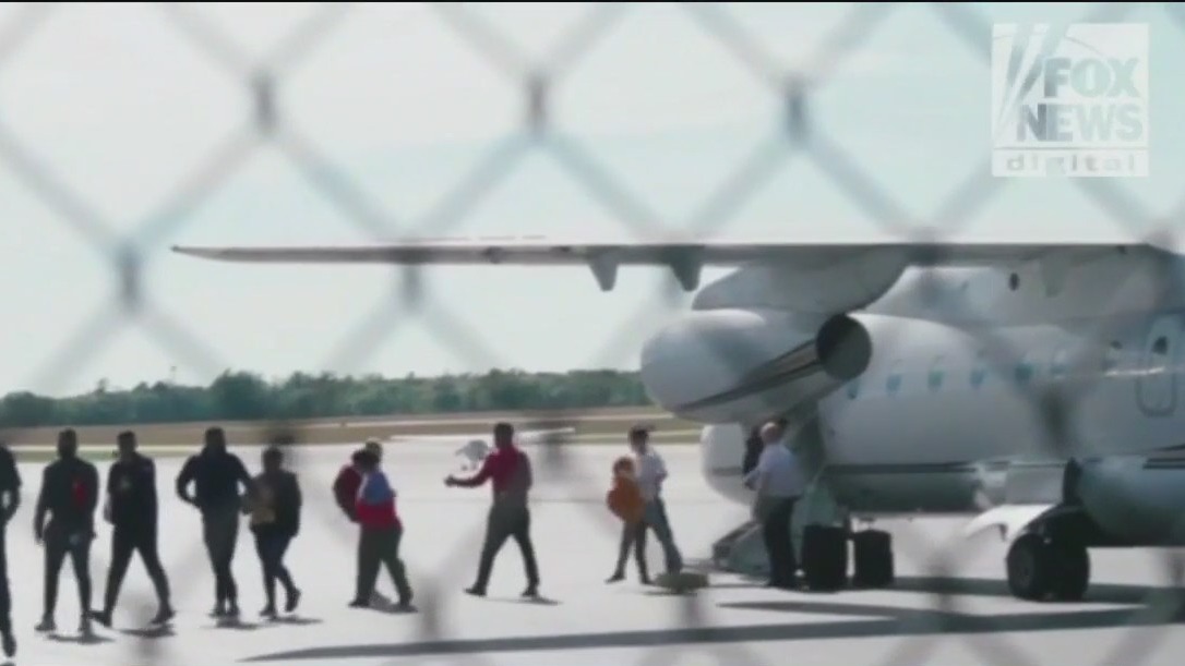 Judge: Migrants flown by Gov. DeSantis can sue