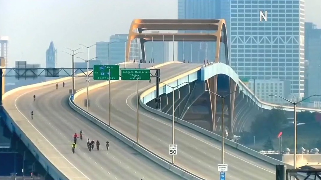 43rd UPAF Ride for the Arts: Bike the Hoan Bridge