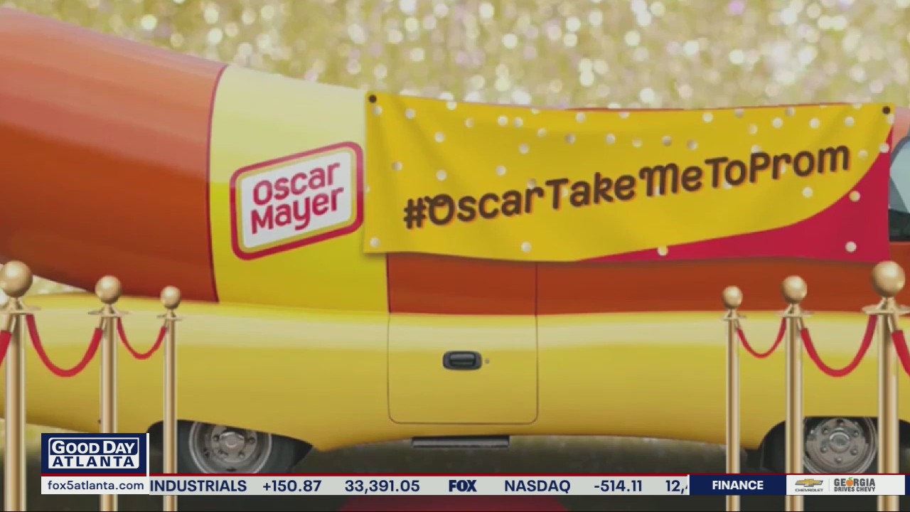 Oscar Mayer offers chance to cruise to prom in Wienermobile