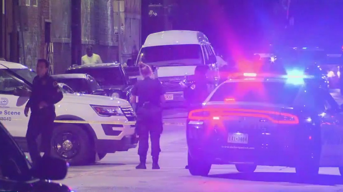 Ex- Dallas police, firefighters seek pension adjustment