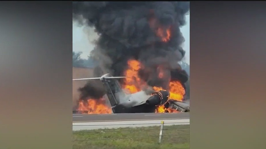 Plane lands on I-75, collides with car
