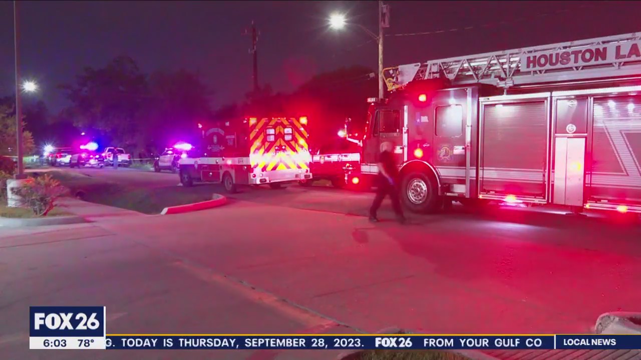 Manhunt: Fleeing shooter, victim lies dead
